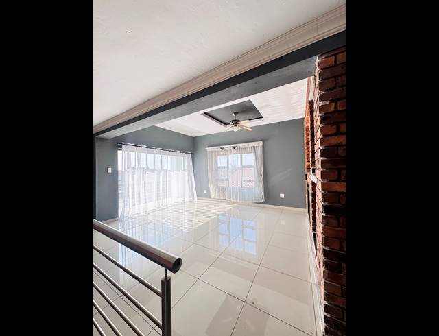 5 BEDROOM FREESTANDING FOR SALE IN MINERALIA